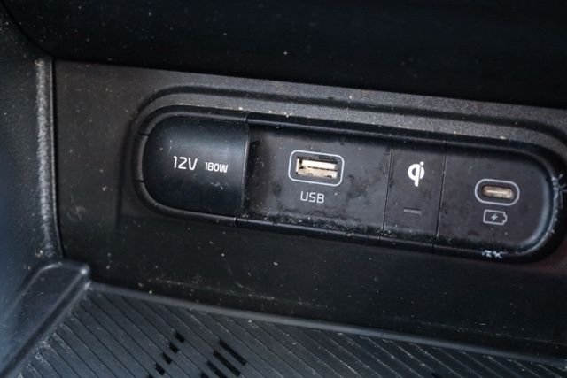 Used 2023 Sapphire Blue Kia X-Line image 28