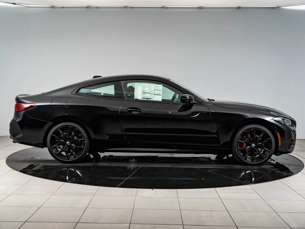New 2027 Black Sapphire Metallic BMW M440i xDrive image 11