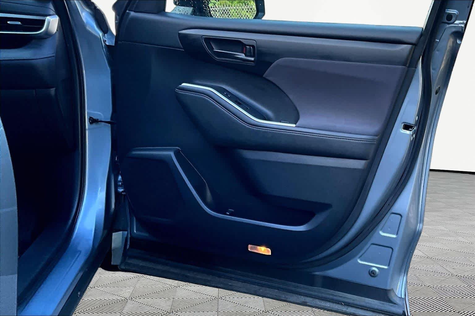 Used 2020 Moon Dust Toyota Hybrid LE image 23
