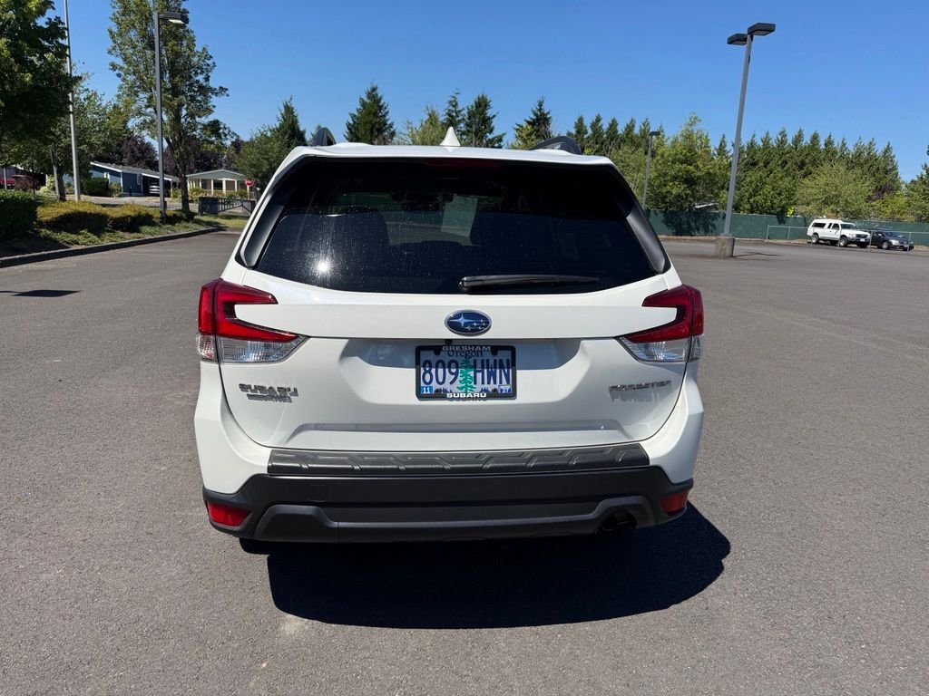 Used 2020 Crystal White Pearl Subaru Premium image 6