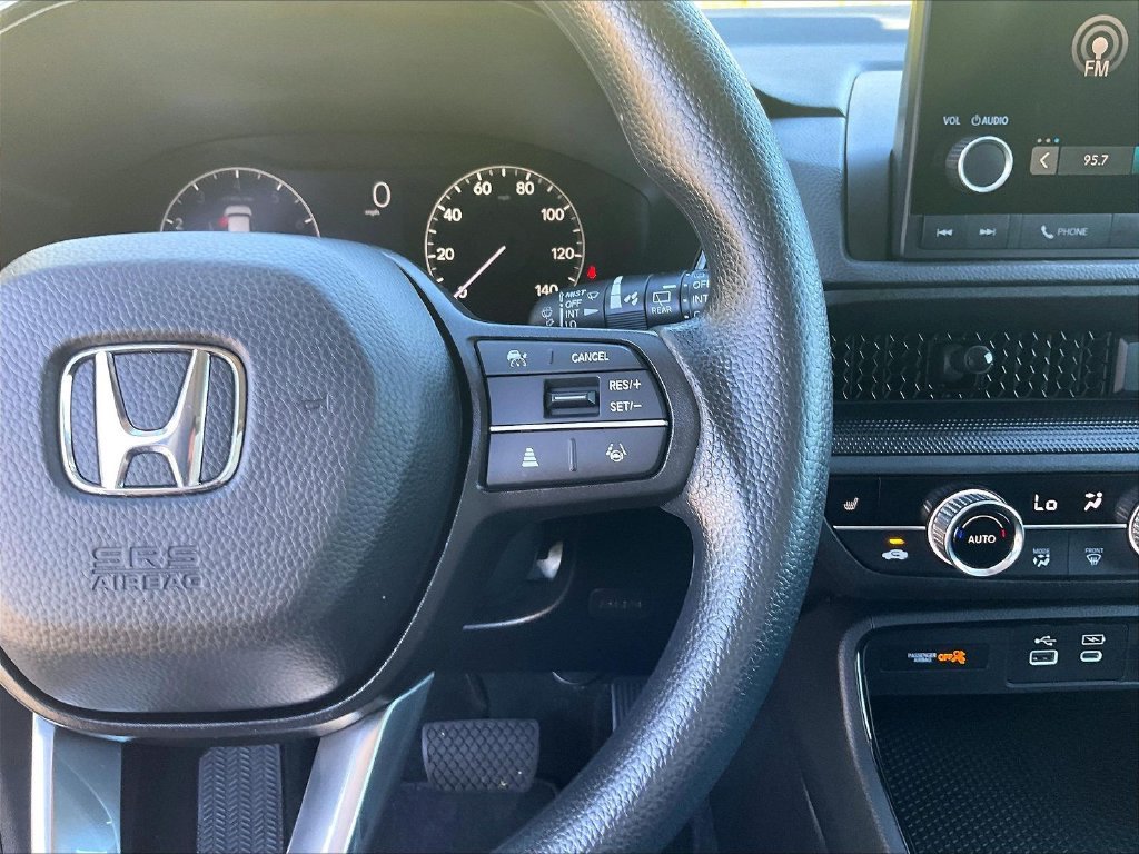 Used 2024 Platinum White Pearl Honda EX image 24