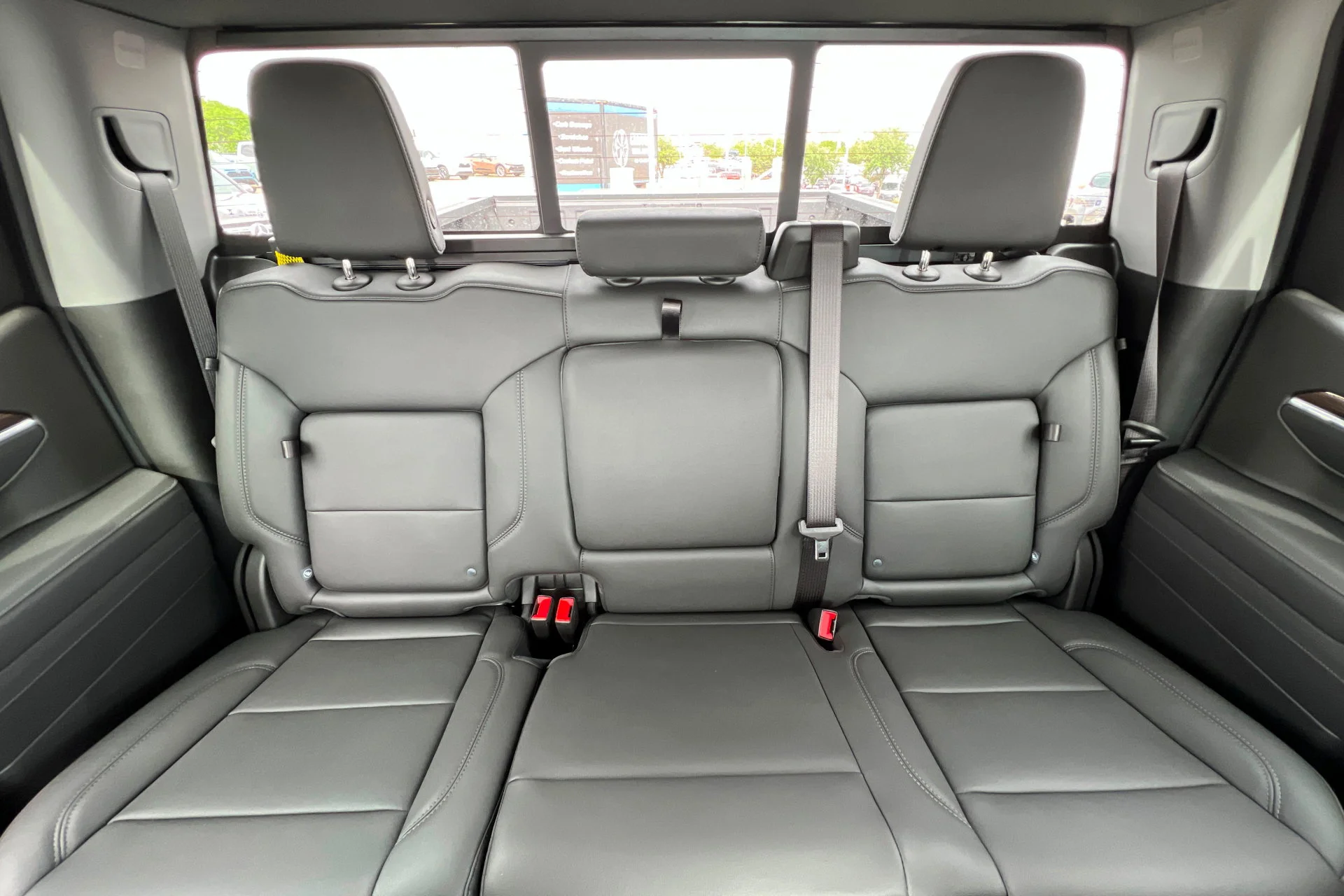 New 2026 Sterling Gray Metallic Chevrolet LT Trail Boss image 24