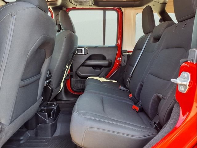 2019 Jeep Wrangler Unlimited Sahara - Photo 13