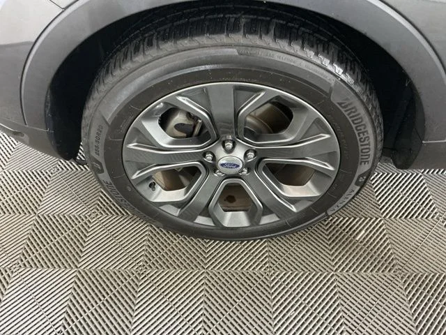 Used 2018 Gray Ford Sport image 34