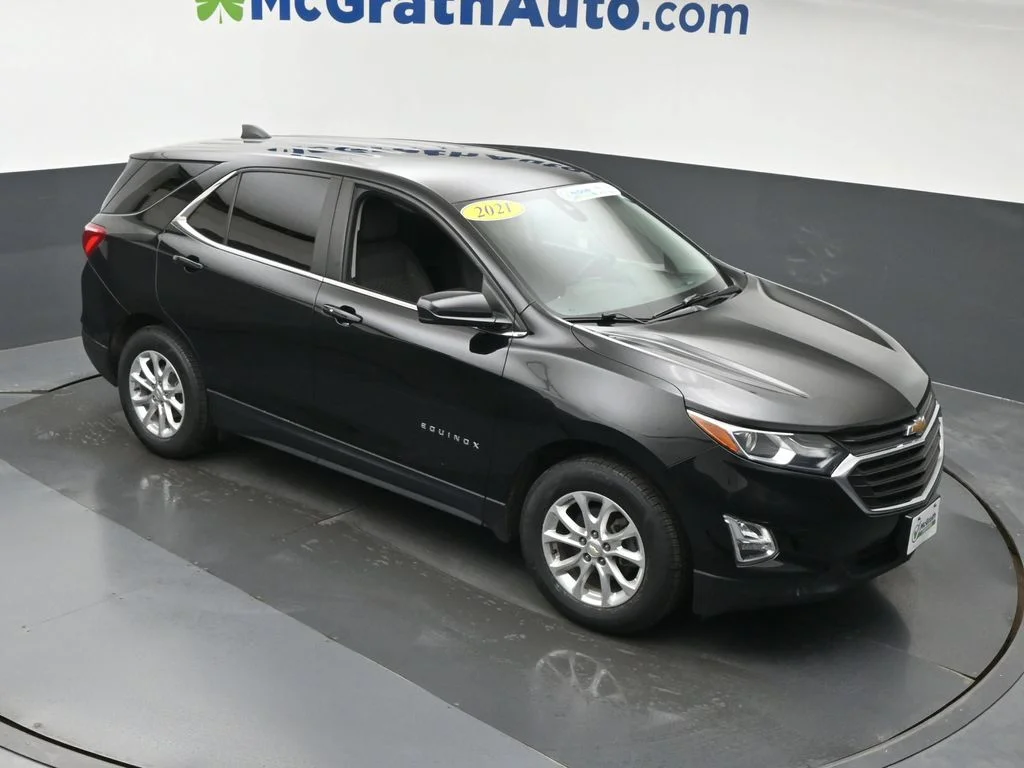 Used 2021 Black Chevrolet LT image 3