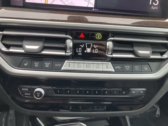 Used 2023 Gray BMW xDrive30i image 27