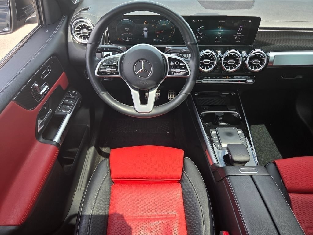 Used 2021 Night Black Mercedes-Benz GLB 250 image 4