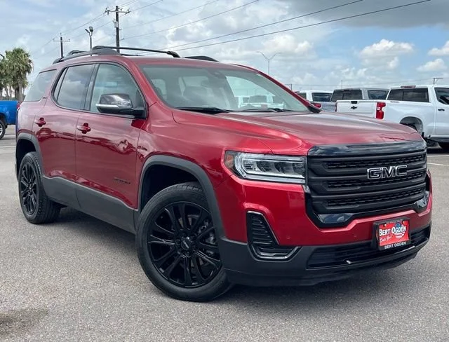 Used 2023 Volcanic Red Tintcoat GMC SLE image 1
