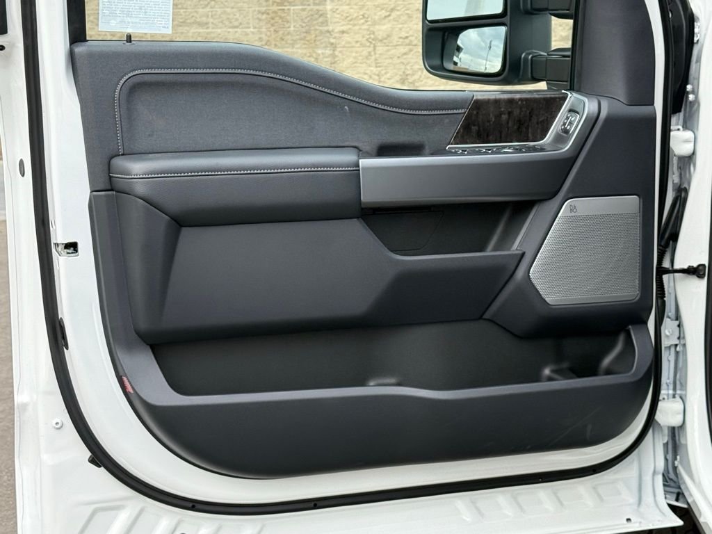 2026 Ford F-250 Super Duty Lariat - Photo 16