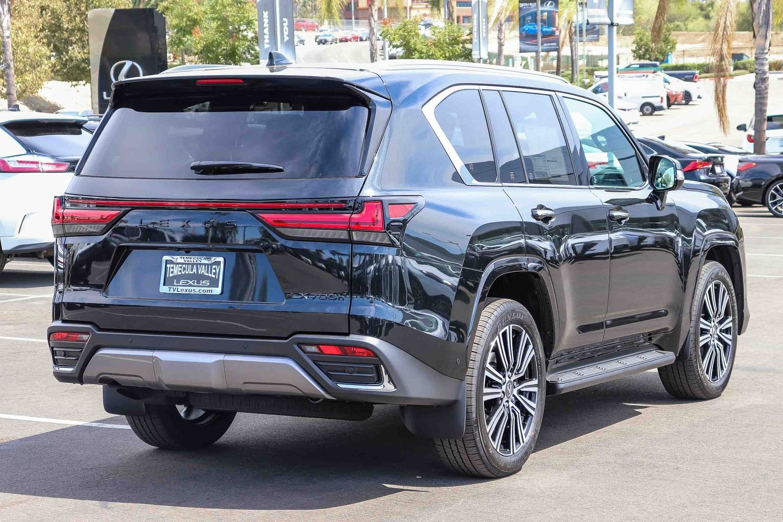New 2026 Caviar Lexus LX 700h LUXURY image 7