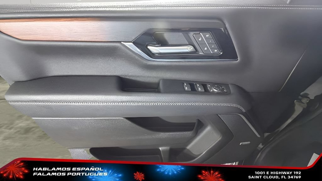 Used 2025 Onyx Black GMC Denali image 22