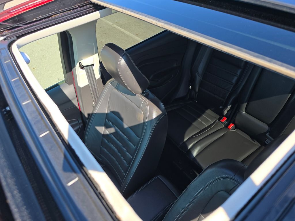 Used 2018 Red Ford SEL image 22