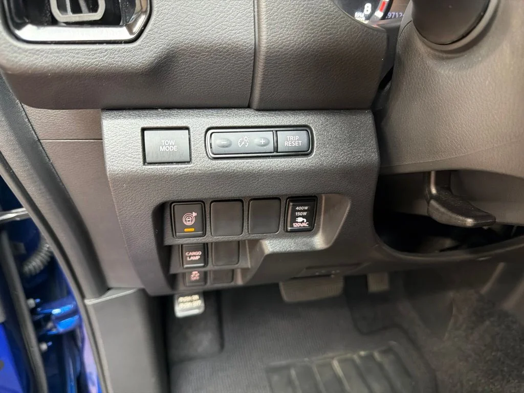 Used 2025 Bluestone Pearl Nissan PRO-X image 23
