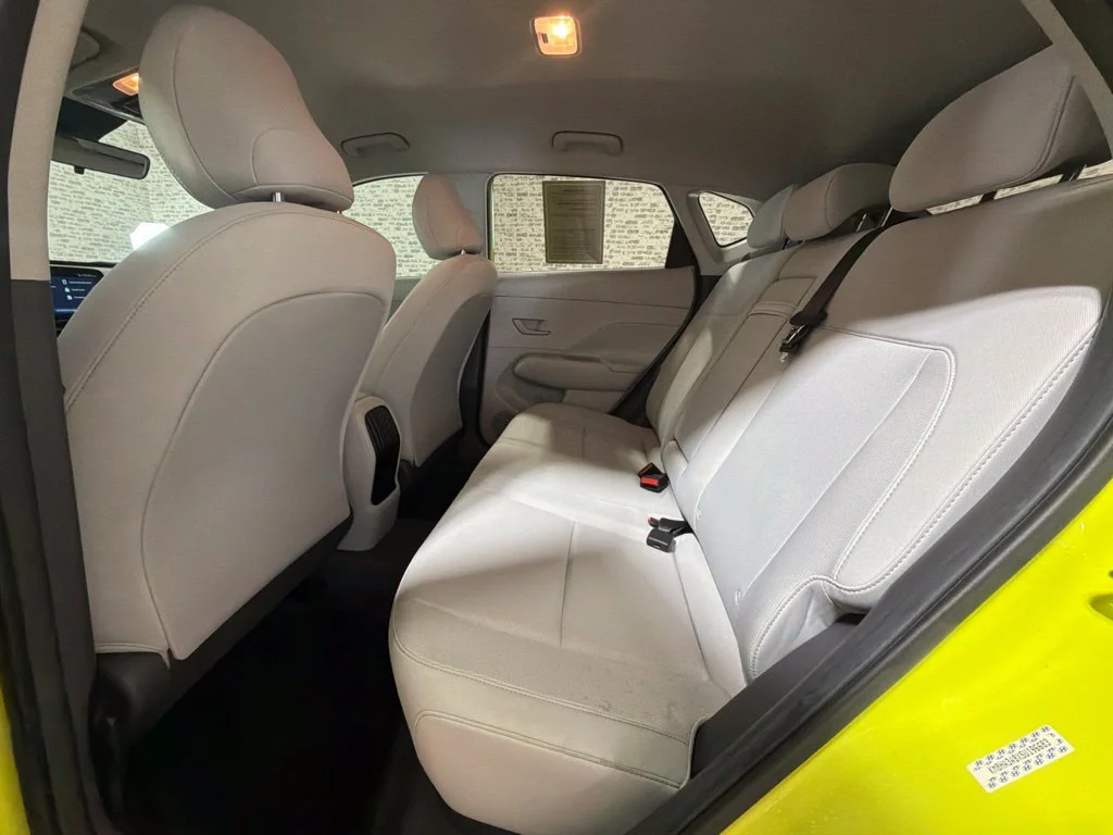 Used 2025 Neoteric Yellow Hyundai SE image 17