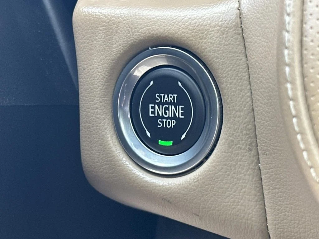 Used 2021 Gray Chevrolet Premier image 26