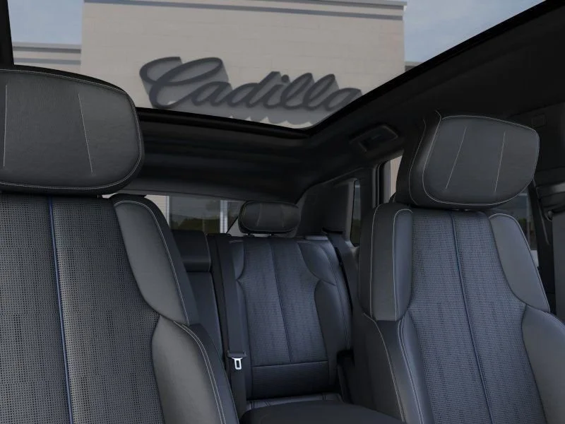 2025 Cadillac LYRIQ Luxury 1 - Photo 43