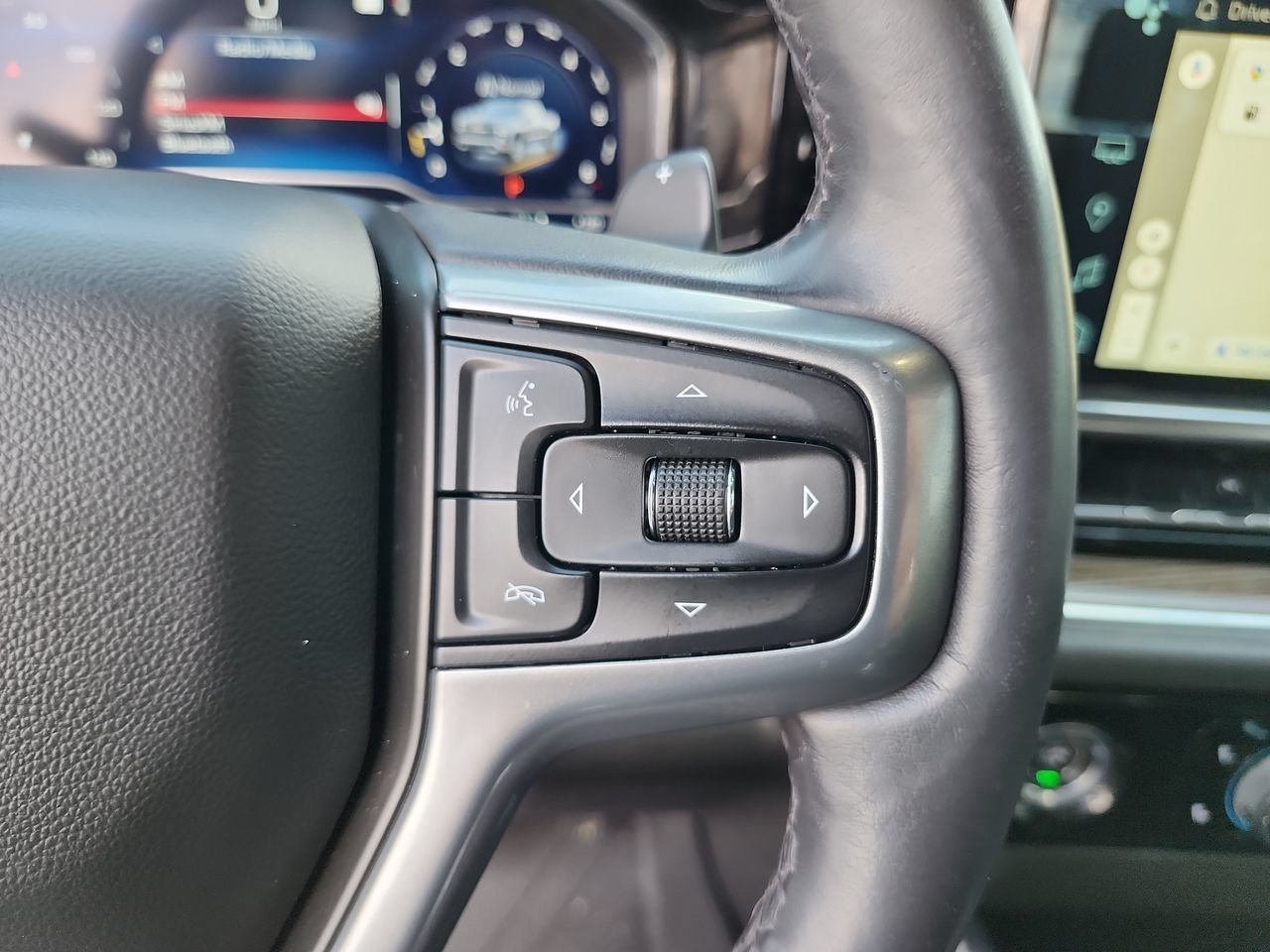 Used 2022 Summit White Chevrolet LT image 28