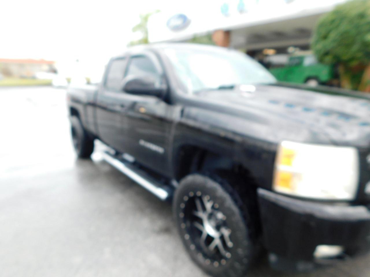 Used 2010 Chevrolet Silverado 1500 LT with VIN 1GCSKSE30AZ156957 for sale in Hawkinsville, GA