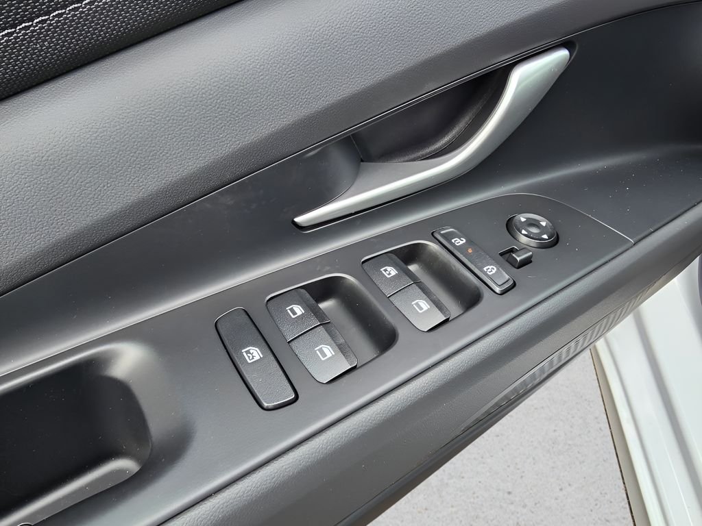 2026 Hyundai Elantra Blue - Photo 25