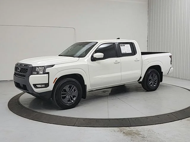 Used 2025 White Nissan SV image 3