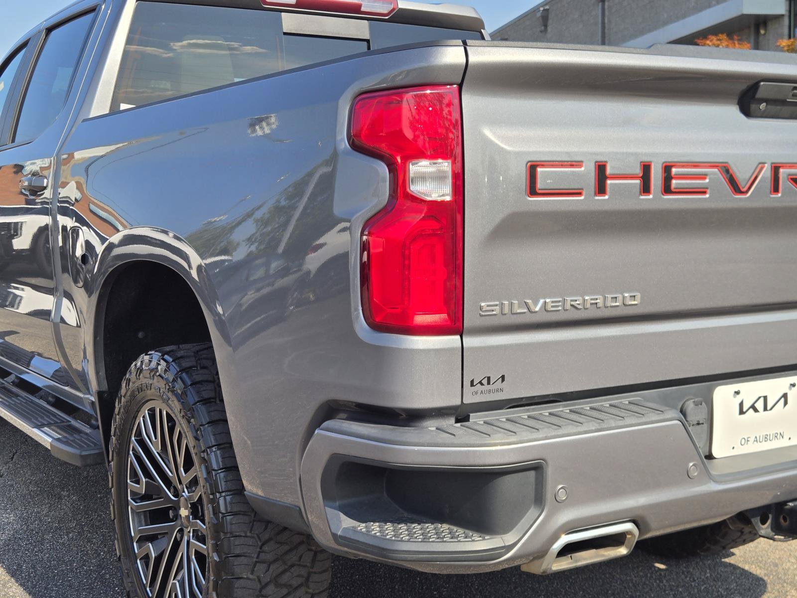 2021 Chevrolet Silverado 1500 RST - Photo 10