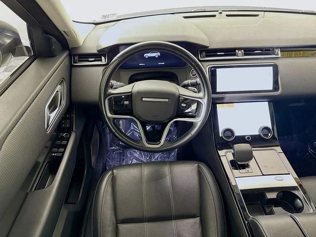 Used 2021  Land Rover S image 24