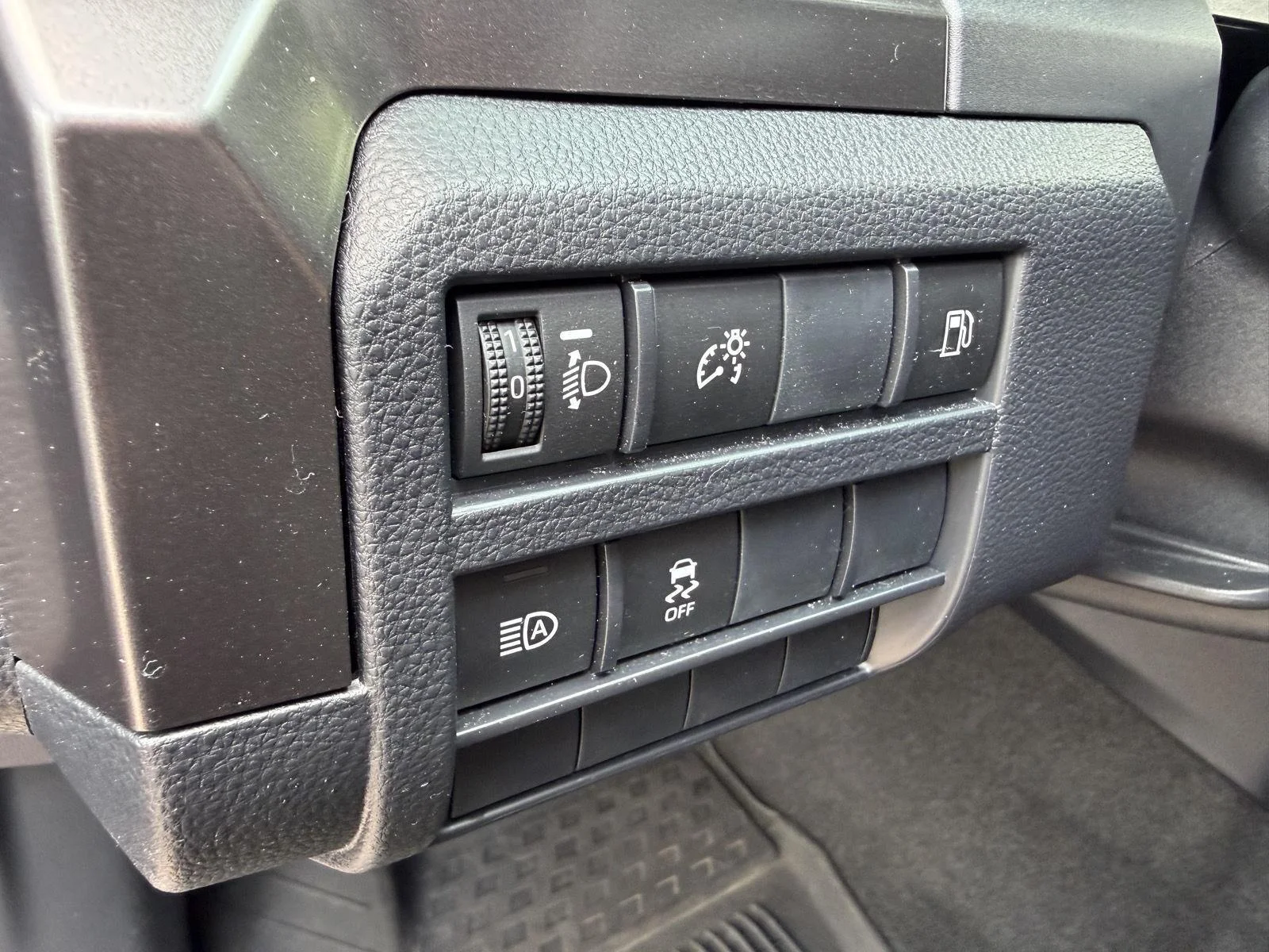 Used 2025 Heritage Blue Toyota SR5 image 23