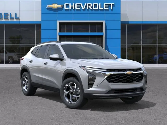 2026 Chevrolet Trax LT - Photo 7