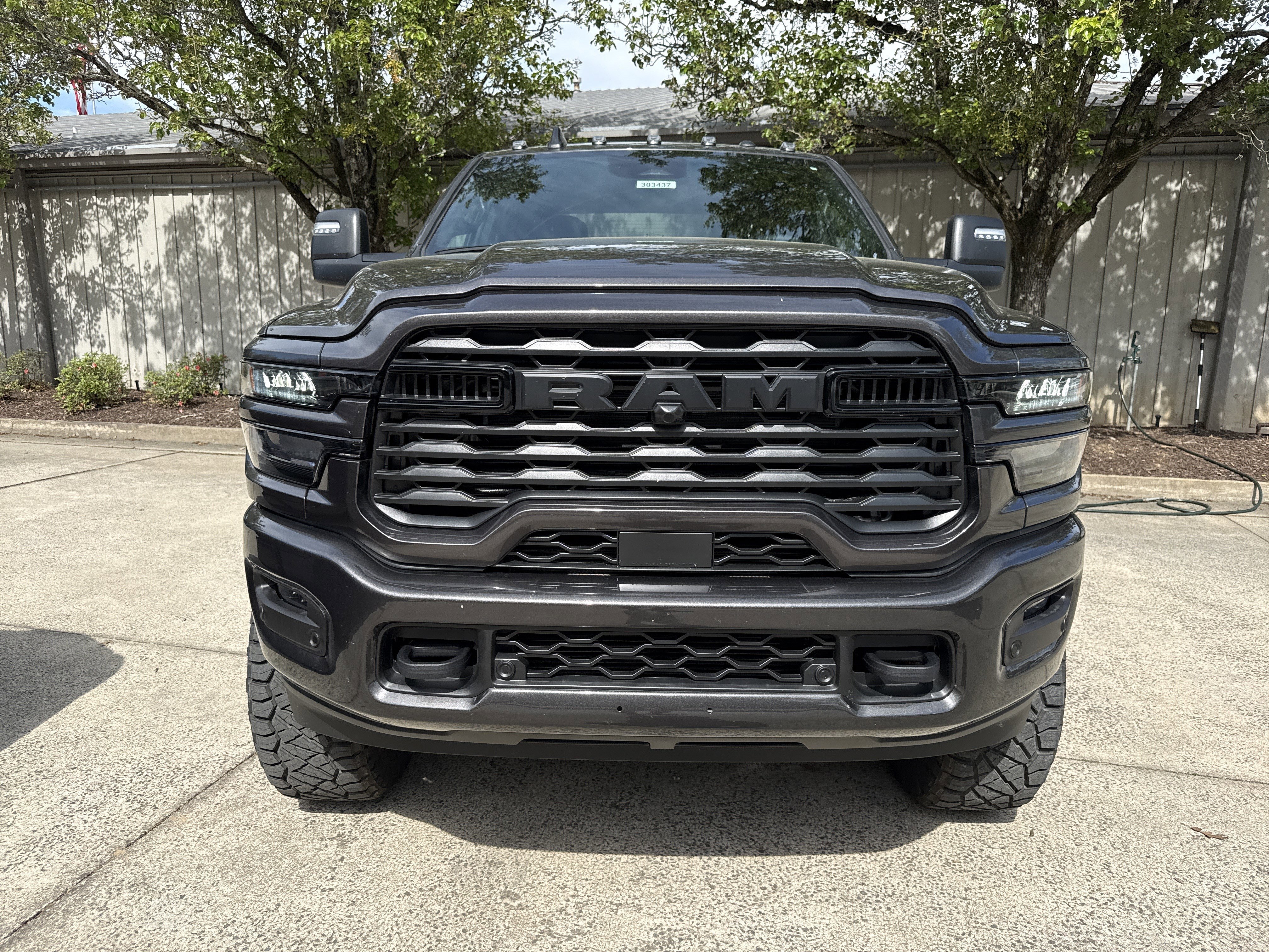 New 2026 Granite Crystal Metallic Clearcoat RAM Big Horn image 2
