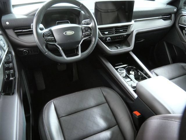 Certified 2025 Ford Explorer Platinum with VIN 1FMUK8HH6SGA02135 for sale in Apple Valley, Minnesota
