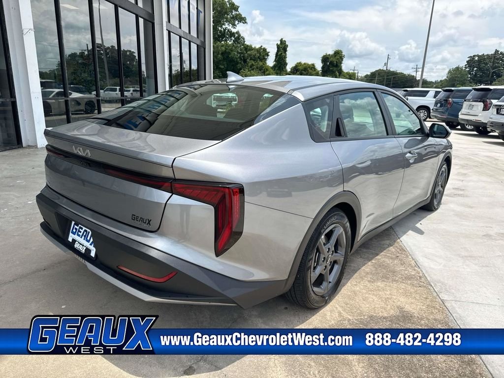Used 2025 Gray Kia LXS image 19