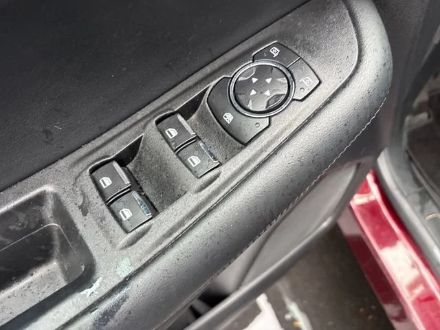 Used 2021 Red Ford SEL image 14