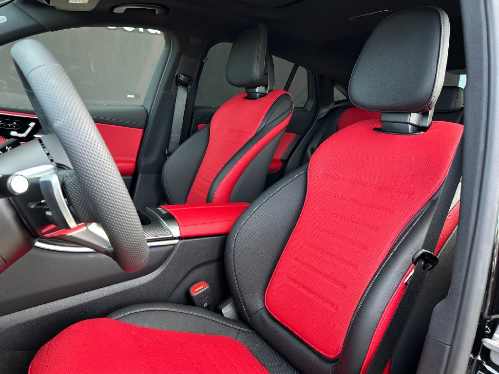 New 2027 Black Mercedes-Benz GLC 300 image 15