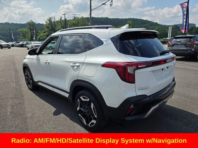 Used 2024 White Kia SX image 6