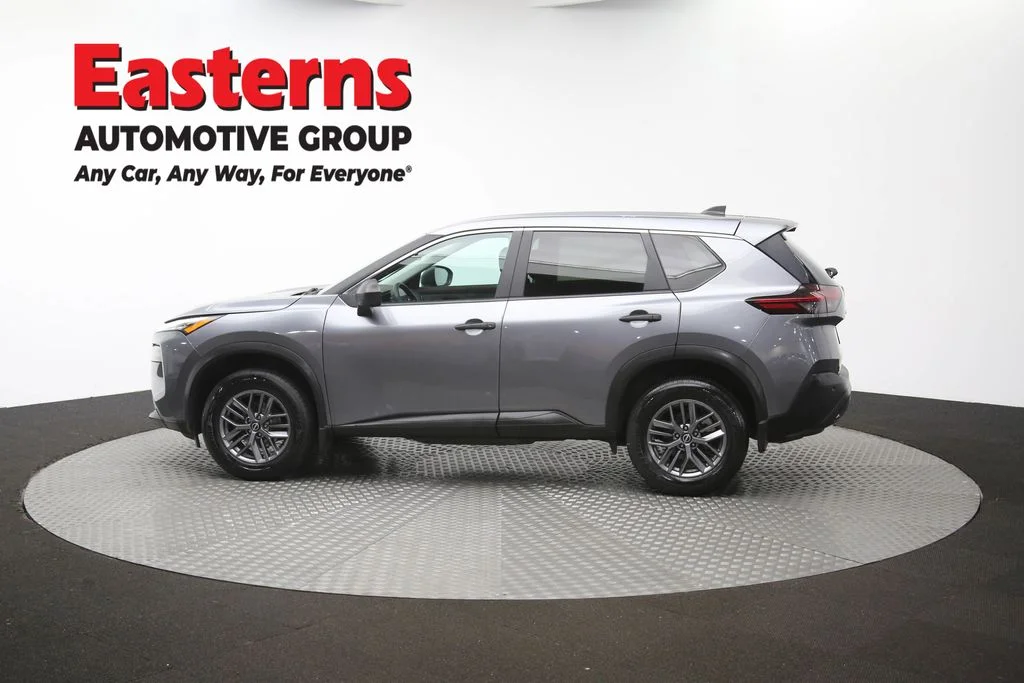 Used 2023 Gray Nissan S image 61