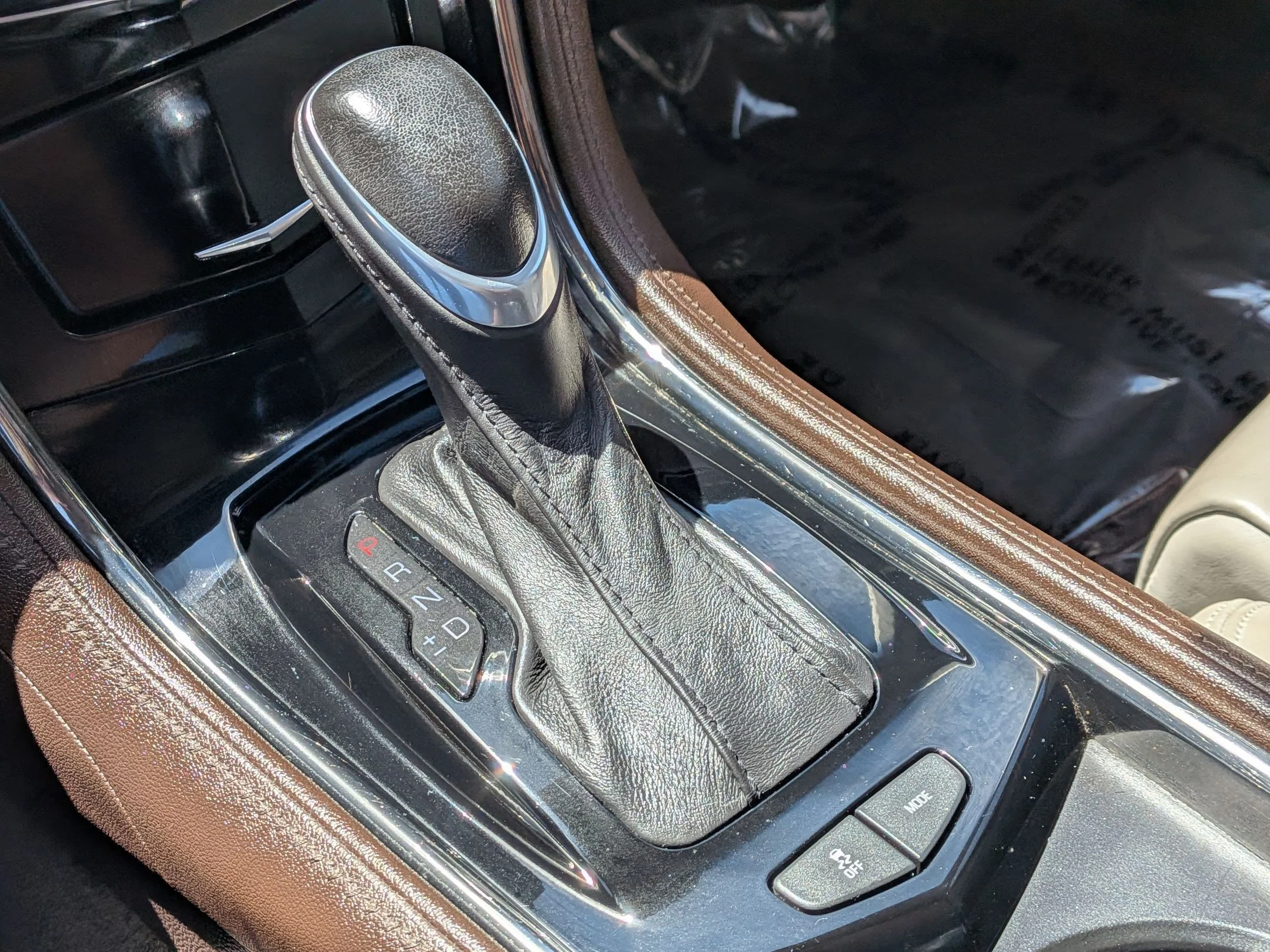 Used 2014 Silver Coast Metallic Cadillac Performance AWD image 23