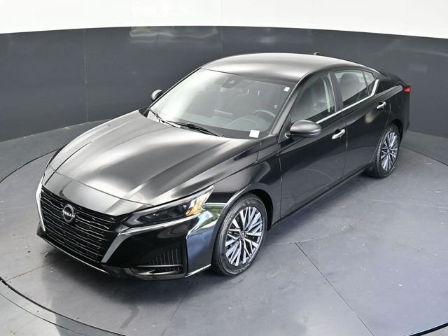 2025 Nissan Altima SV - Photo 24