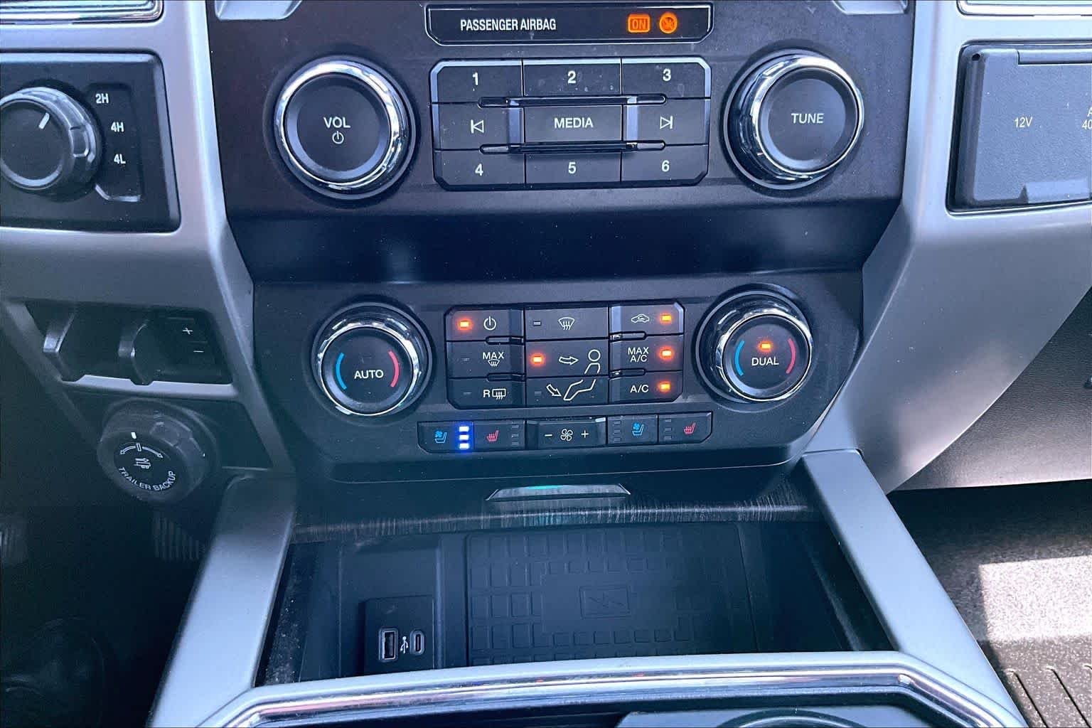 Used 2021 Carbonized Gray Ford LARIAT image 31