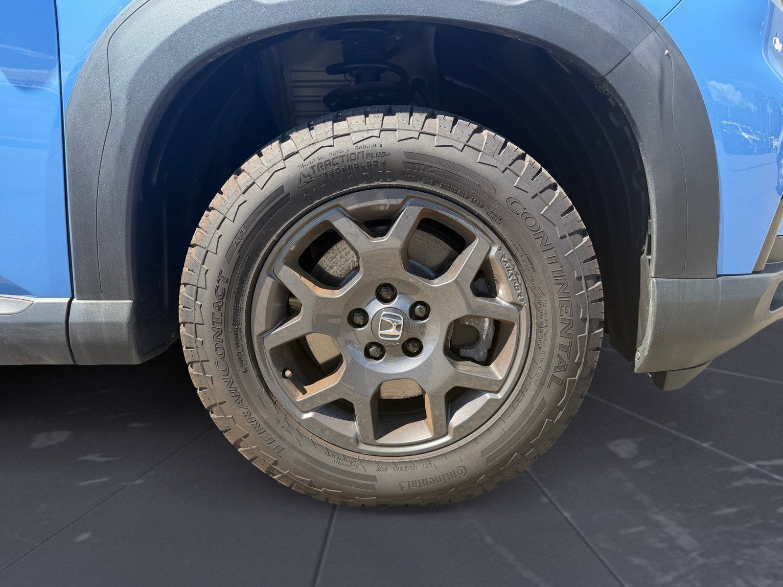 Used 2023 Diffused Sky Pearl Honda TrailSport image 43