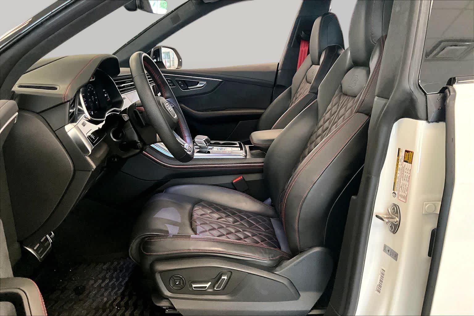 Pre-Owned 2025 Audi SQ8 Prestige
