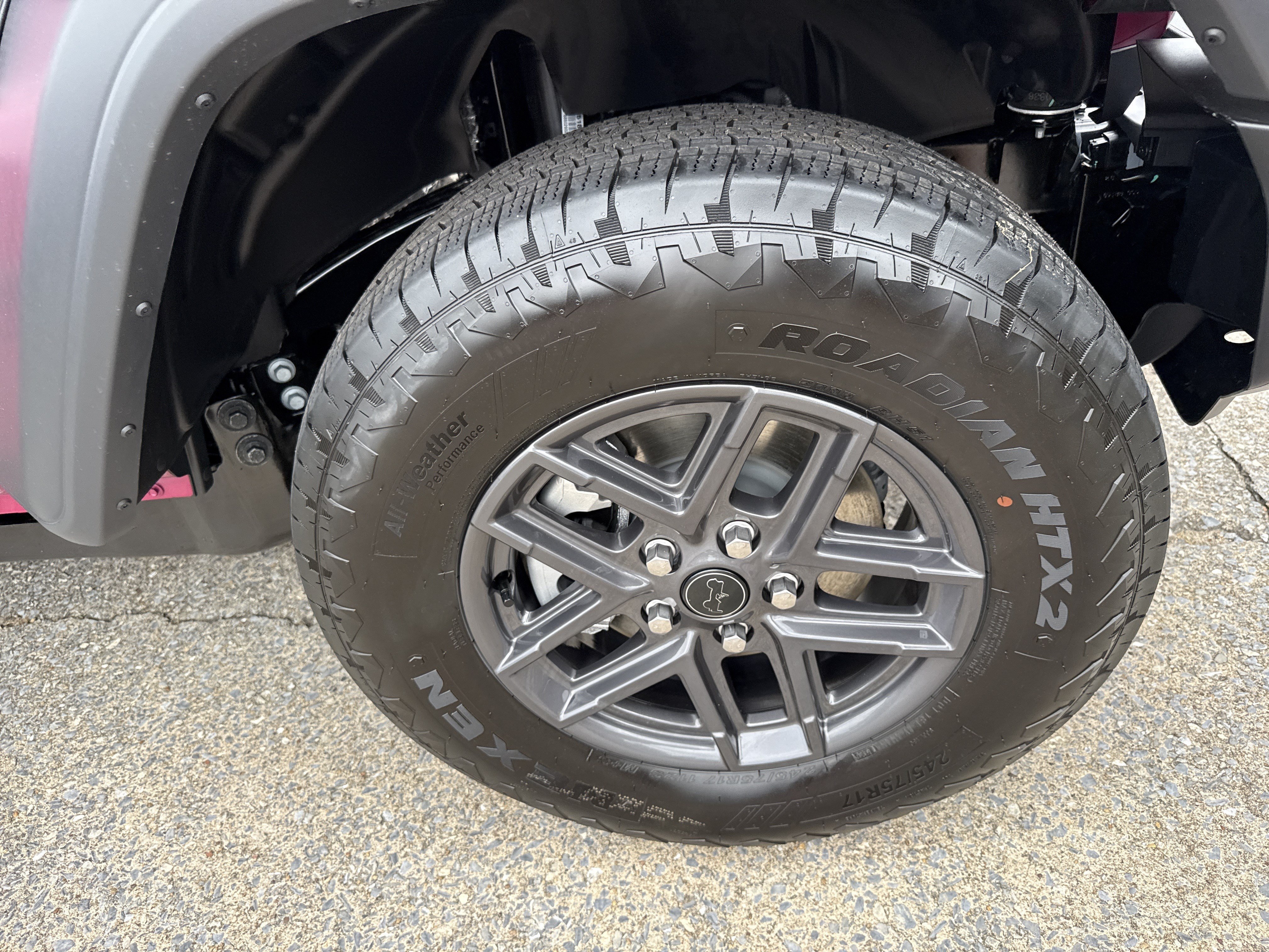 New 2026 Tuscadero Pearlcoat Jeep Sport S image 14