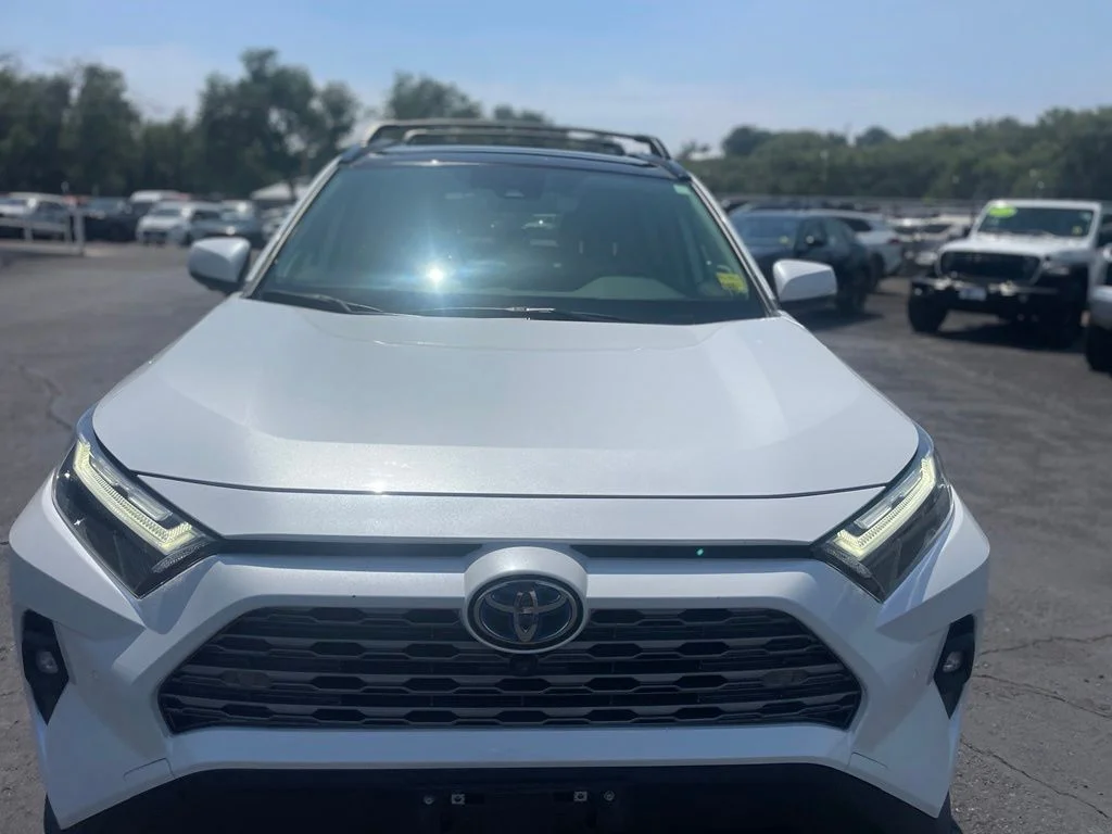 Certified Used 2023 Beige Toyota Limited image 8