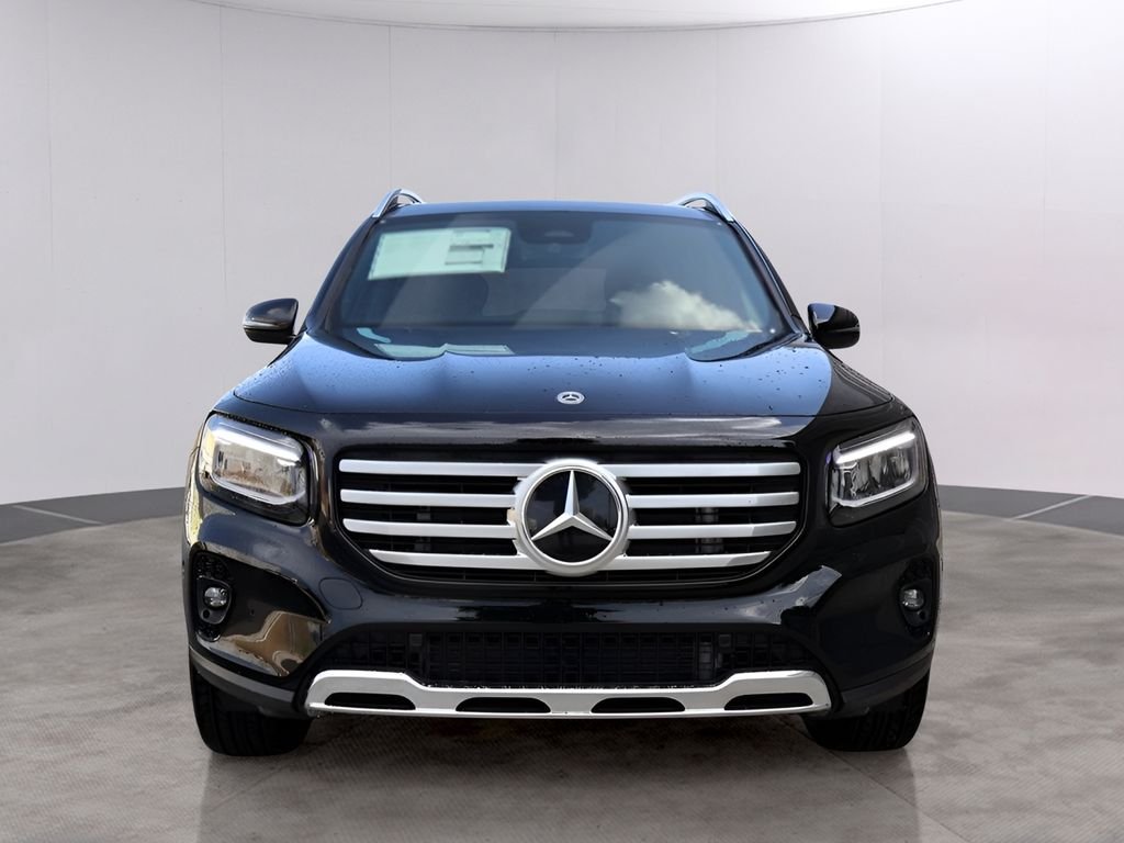 Used 2025 Night Black Mercedes-Benz GLB 250 image 2
