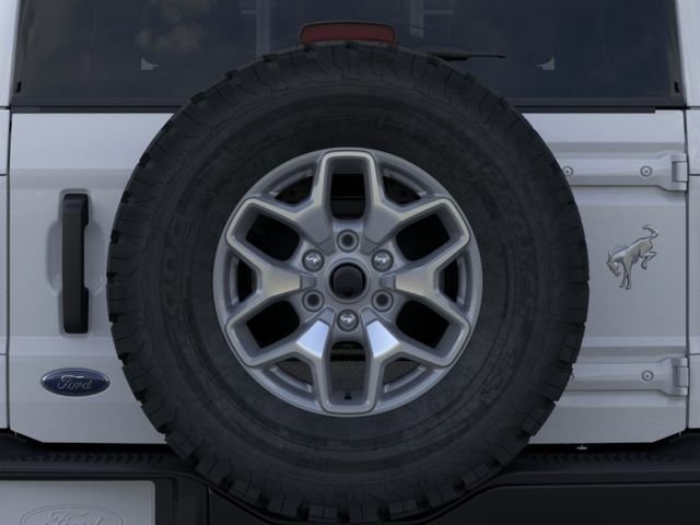 New 2025 Oxford White Ford Badlands® image 24