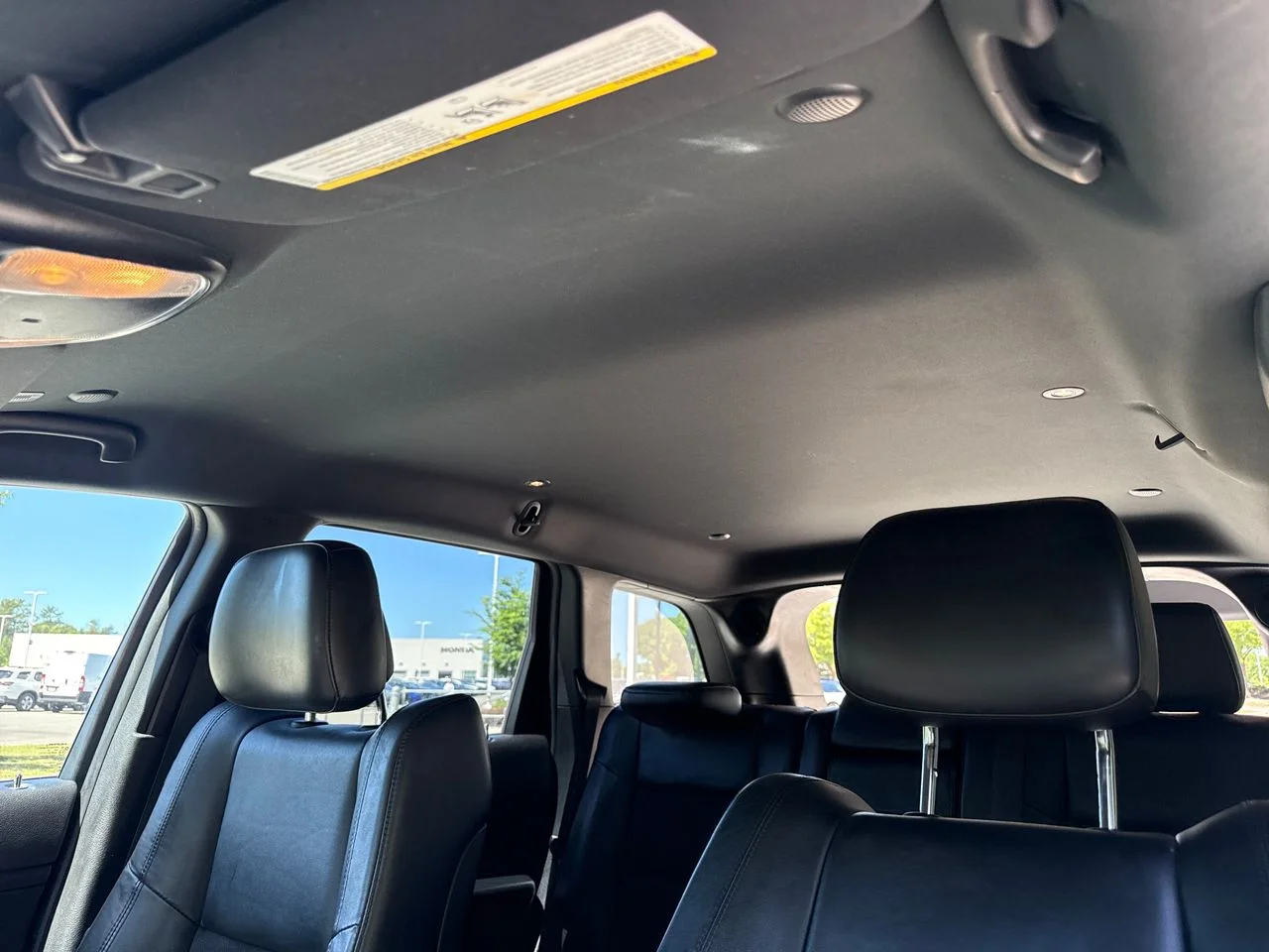 Used 2019 Red Jeep Laredo E image 31