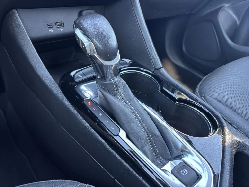 Used 2024 Ebony Twilight Metallic Buick Sport Touring image 29