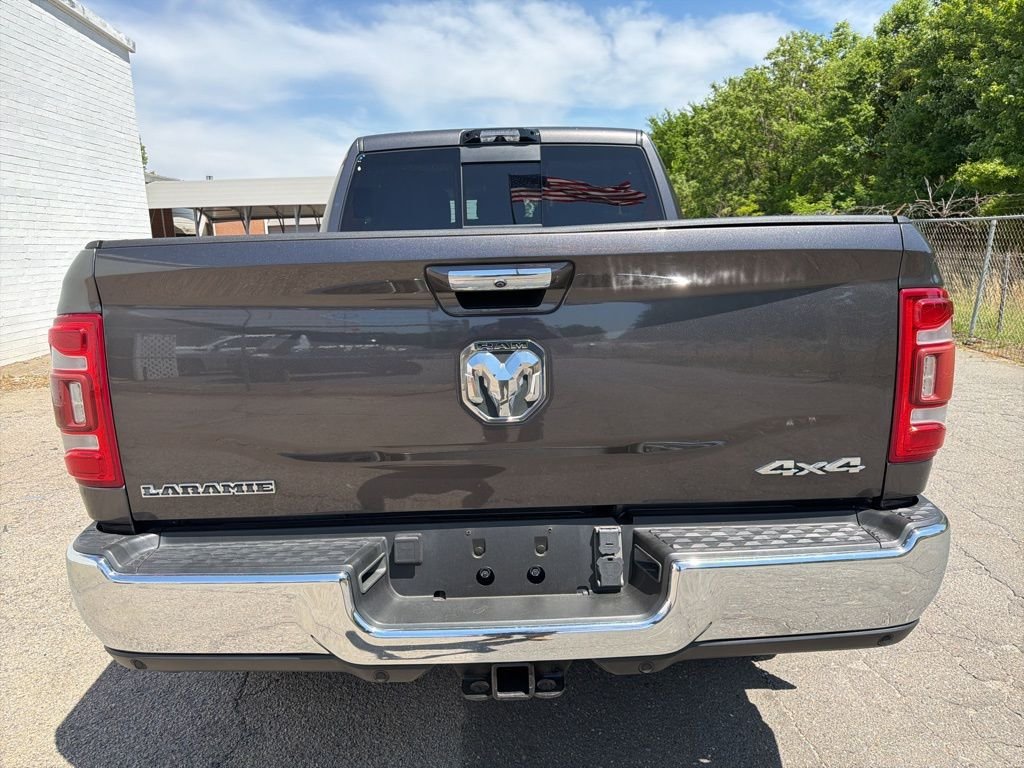 2022 RAM Ram 3500 Pickup Laramie - Photo 3