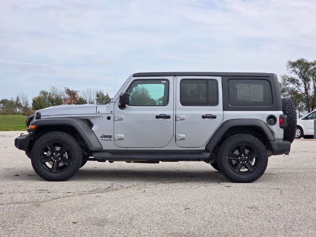 Certified Used 2021 Billet Silver Metallic Clearcoat Jeep Unlimited Sport Altitude image 4