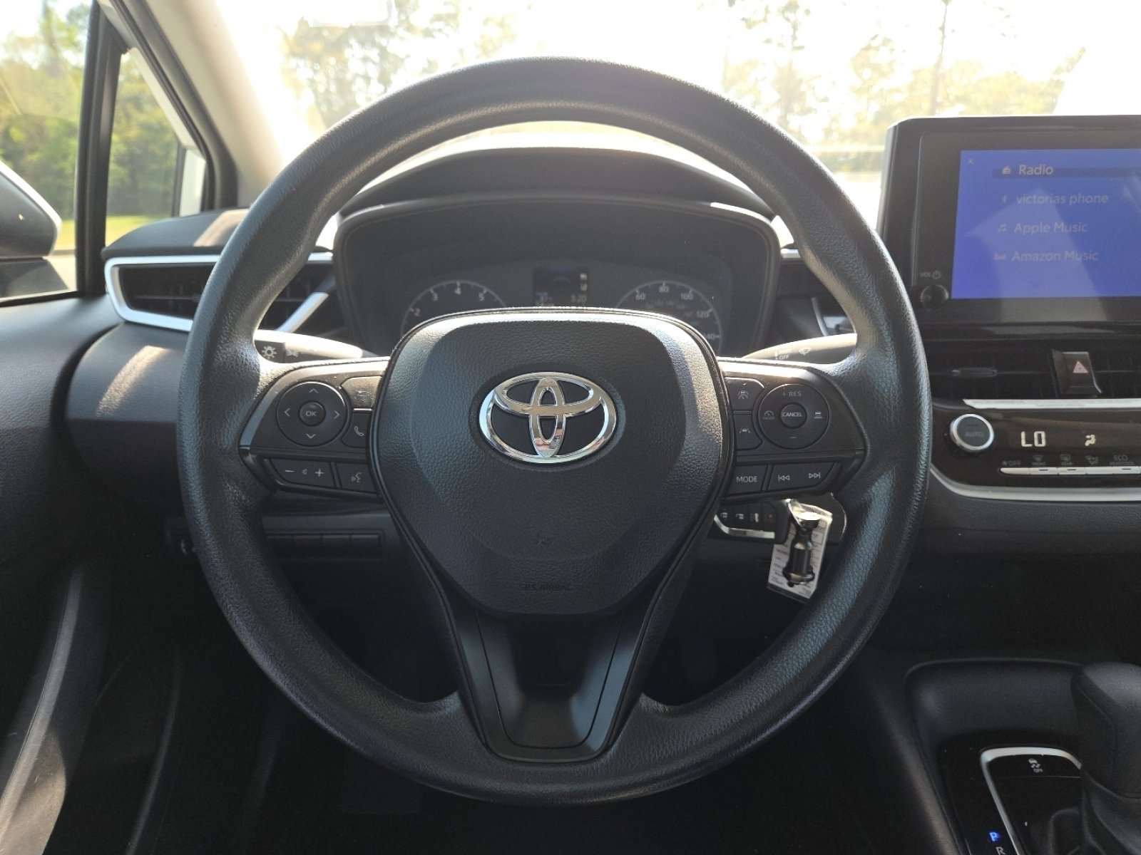 2024 Toyota Corolla LE - Photo 23