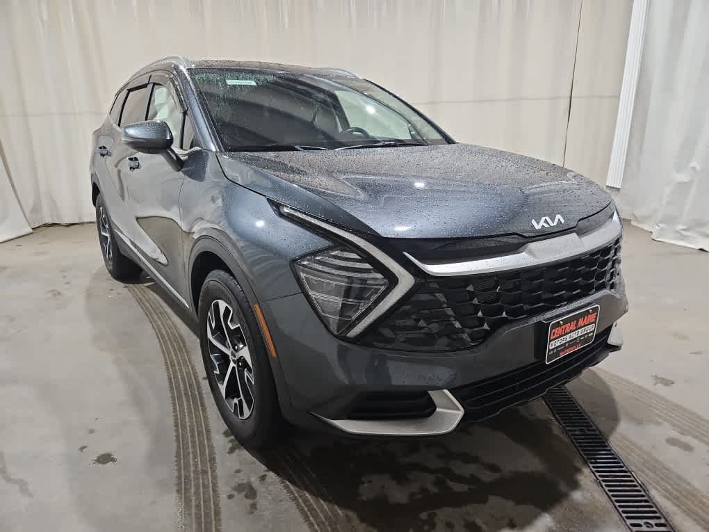 Used 2024 Gravity Gray Kia EX image 8